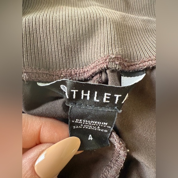 Athleta-Nolita Slim Tapered Ankle Length Crop Pant-Brown-Athleisure-Size 4 - Picture 5 of 13